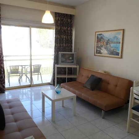 Geotanya Apartments Limassol Bilik gambar