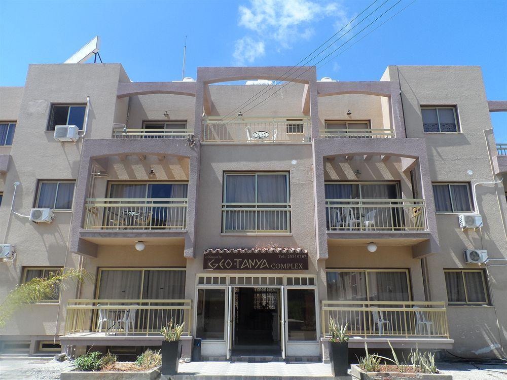 Geotanya Apartments Limassol Luaran gambar