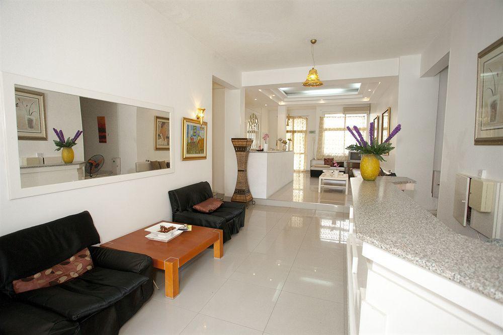 Geotanya Apartments Limassol Luaran gambar