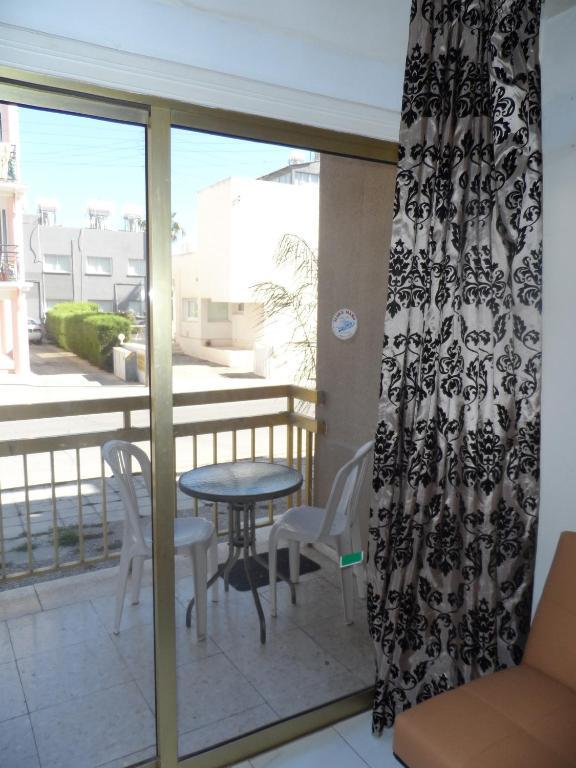 Geotanya Apartments Limassol Bilik gambar