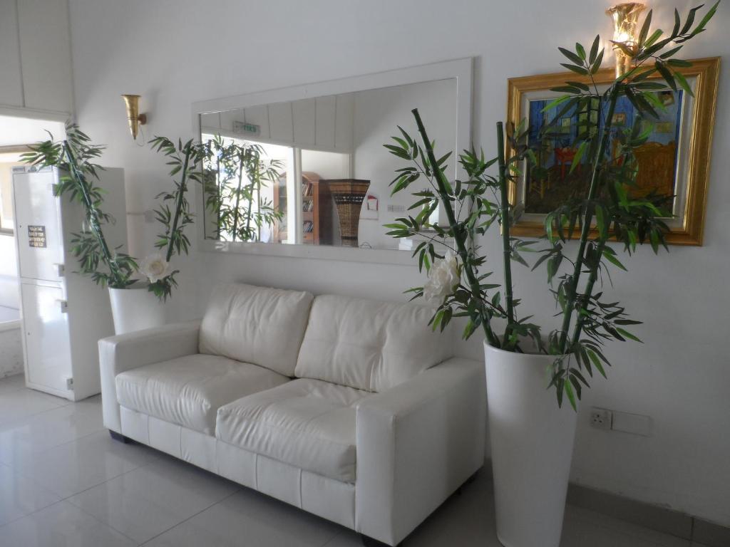 Geotanya Apartments Limassol Luaran gambar